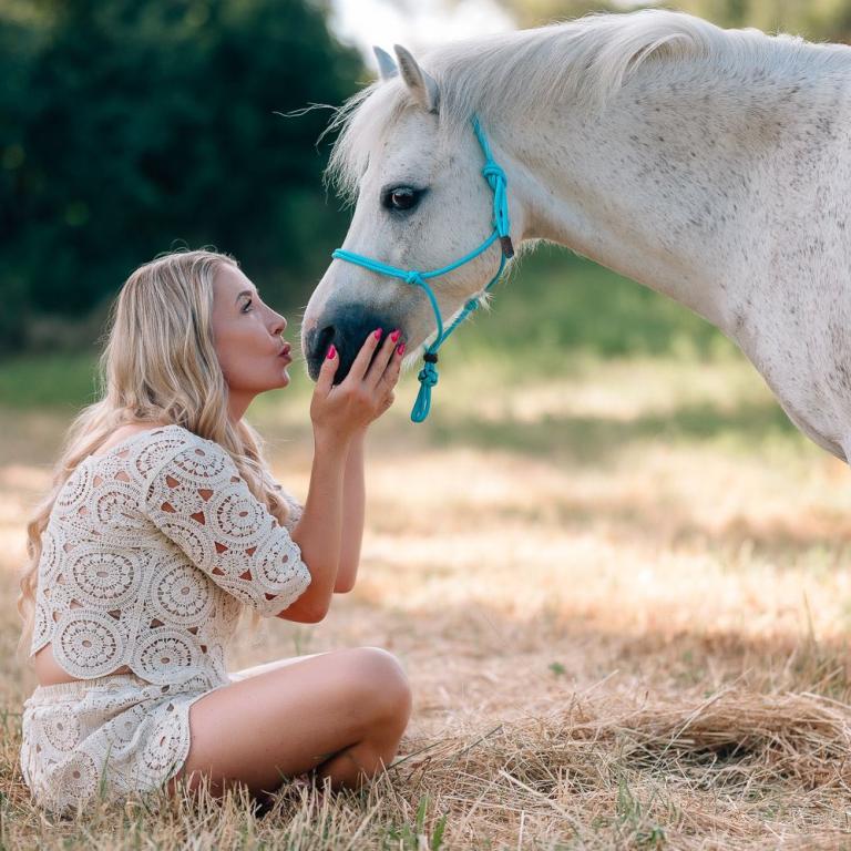 pferd frau pony horse pferdefotografie